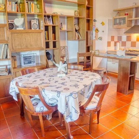 Domus De Martina *